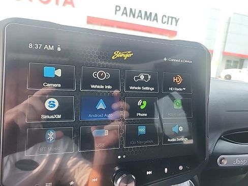 Used 2017 Jeep Wrangler Unlimited Sahara w/ Dual Top Group AWD/4WD image 3