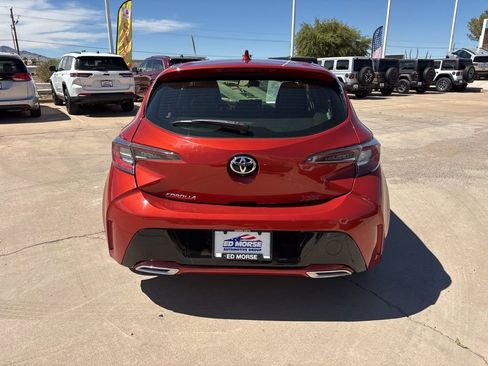 Used 2019 Toyota Corolla XSE image 5