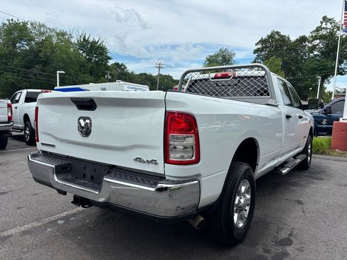 Used 2022 RAM 3500 Big Horn AWD/4WD image 9