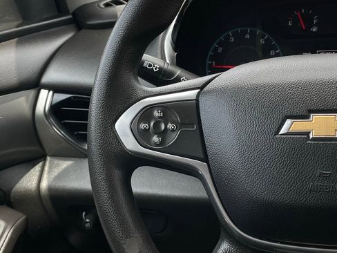 Used 2020 Chevrolet Traverse LS FWD image 13