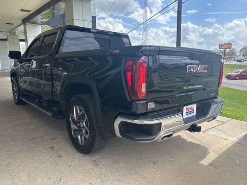 Used 2025 GMC Sierra 1500 SLT image 7