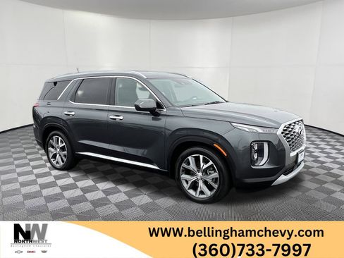 Used 2022 Hyundai Palisade SEL w/ Convenience Package image 1