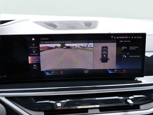 Used 2023 BMW X7 xDrive40i w/ Executive Package AWD/4WD image 25