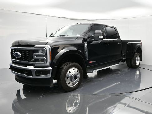 Used 2023 Ford F450 Lariat w/ FX4 Off-Road Package image 1