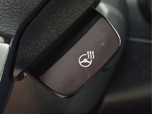 Used 2018 Subaru Forester 2.5i Touring w/ Popular Package #2 image 17