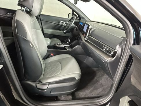 Used 2023 Kia Sportage X-Pro AWD/4WD image 35