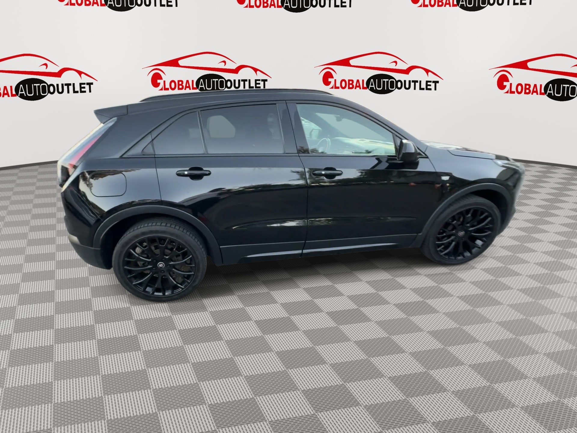 Used 2019 Cadillac XT4 Sport w/ Cold Weather Package AWD/4WD image 8