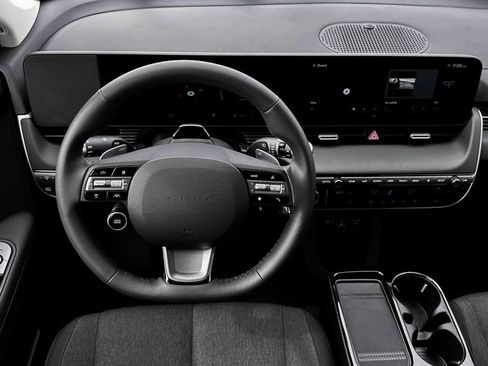 New 2026 Hyundai Ioniq 5 SE RWD image 17
