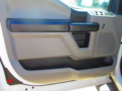 Used 2019 Ford F250 XL w/ XL Value Package AWD/4WD image 9