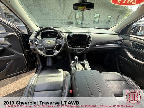 Used 2019 Chevrolet Traverse LT AWD/4WD image 25