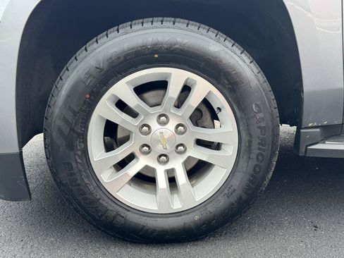 Used 2018 Chevrolet Tahoe LT AWD/4WD image 29