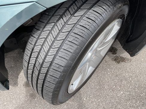 Used 2009 Pontiac G6 Sedan w/ Sport Package 1 FWD image 40