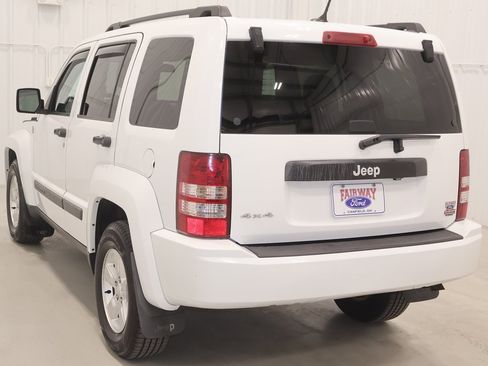 Used 2012 Jeep Liberty Sport w/ Popular Equipment Group image 7