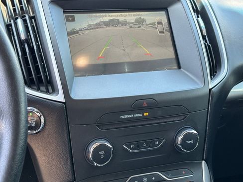 Used 2018 Ford Edge SEL w/ Equipment Group 201A FWD image 23
