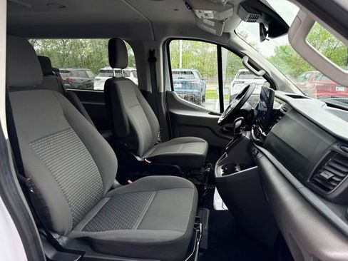 Used 2024 Ford Transit 350 XLT RWD image 22