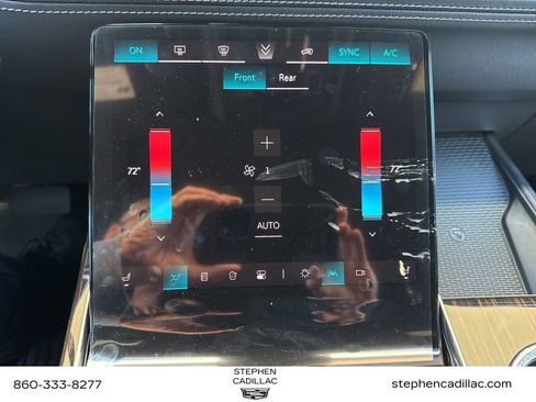 New 2026 Cadillac Escalade Luxury image 24