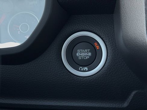 New 2026 RAM 1500 Big Horn AWD/4WD image 13