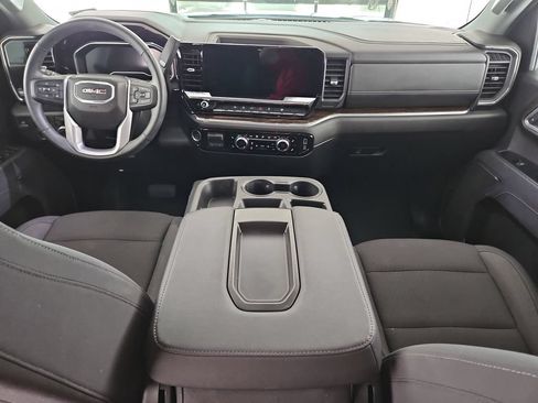 Certified 2025 GMC Sierra 1500 SLE RWD image 12