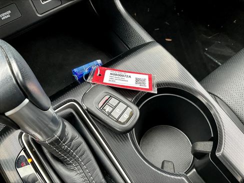 Used 2023 Honda Civic EX-L image 29