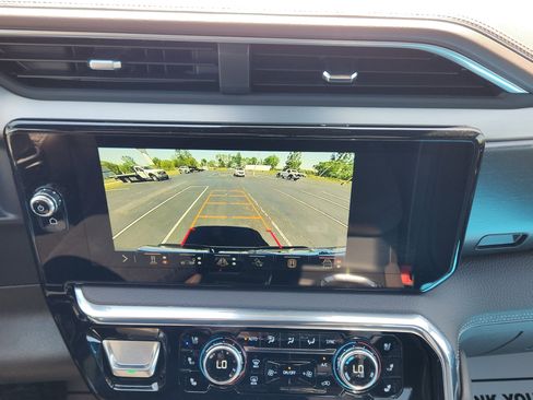New 2026 GMC Sierra 1500 Denali w/ Denali Reserve Package AWD/4WD image 13
