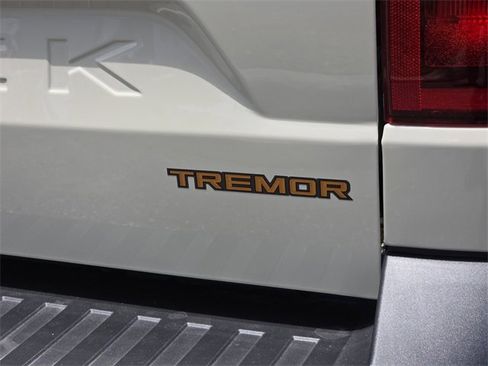 New 2024 Ford Maverick Tremor w/ Tremor Off-Road Package image 9