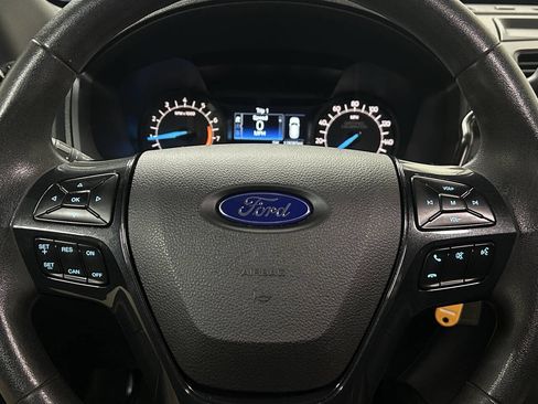 Used 2018 Ford Explorer 4WD Police Interceptor image 16