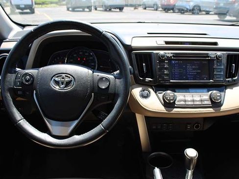 Used 2013 Toyota RAV4 Limited AWD/4WD image 11