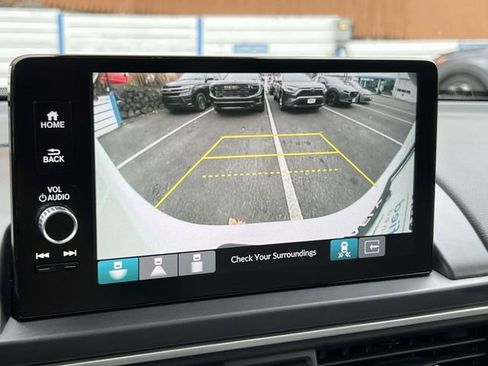 Used 2023 Honda Pilot Touring image 20