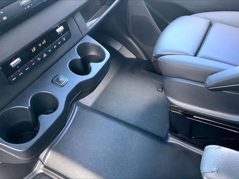 New 2026 Mercedes-Benz Sprinter 2500 image 24
