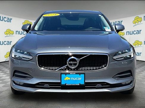 Used 2018 Volvo S90 T5 Momentum w/ Convenience Package FWD image 2
