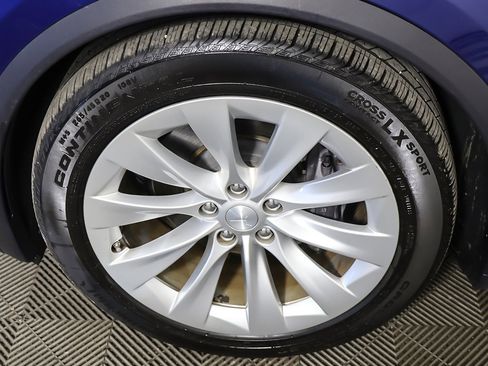 Used 2017 Tesla Model X 100D image 17