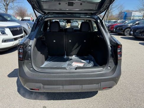 New 2026 Nissan Kicks S image 10