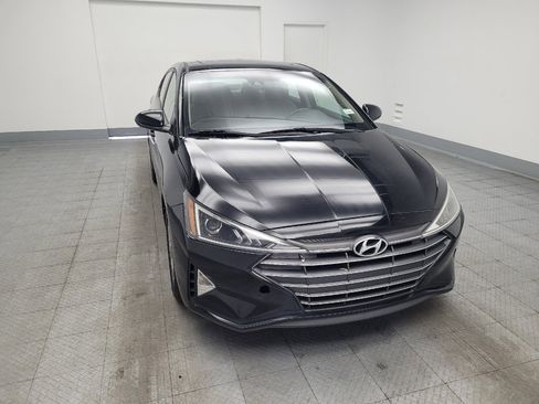 Used 2020 Hyundai Elantra Value Edition FWD image 14