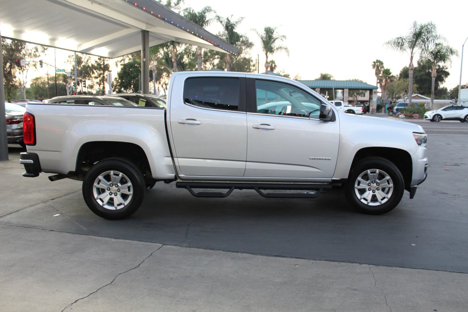 Used 2020 Chevrolet Colorado LT RWD image 6