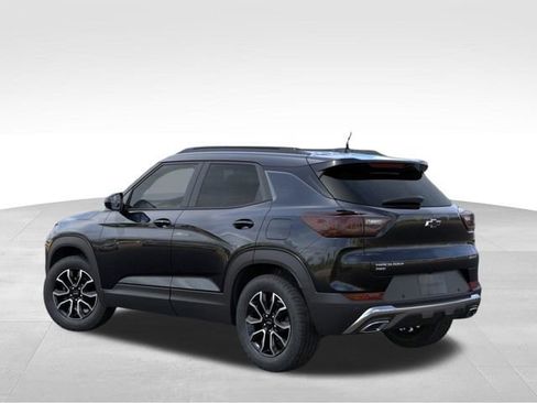 New 2026 Chevrolet TrailBlazer ACTIV AWD/4WD image 3