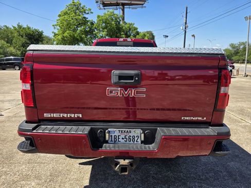 Used 2018 GMC Sierra 3500 Denali w/ Duramax Plus Package AWD/4WD image 7