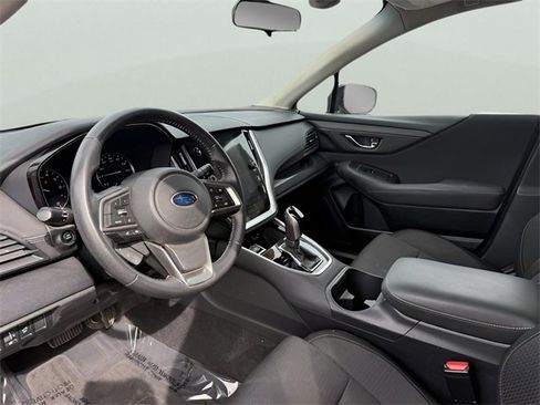 Used 2020 Subaru Outback Premium image 11