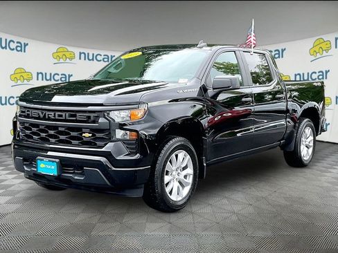 Used 2023 Chevrolet Silverado 1500 Custom AWD/4WD image 3