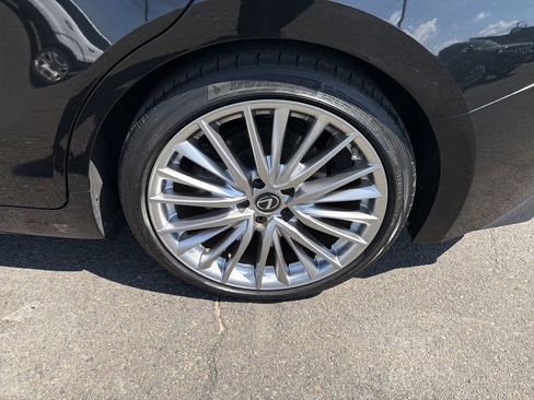 Used 2022 Lexus IS 300 w/ Premium Package RWD image 31