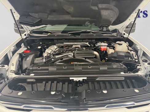 Used 2025 Chevrolet Silverado 2500 LTZ w/ Z71 Chrome Sport Edition image 5