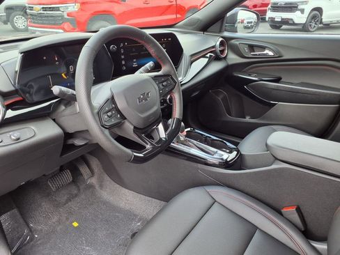 New 2025 Chevrolet Trax RS w/ Driver Confidence Package image 10