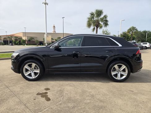 Used 2019 Audi Q8 Premium w/ Convenience Package AWD/4WD image 3