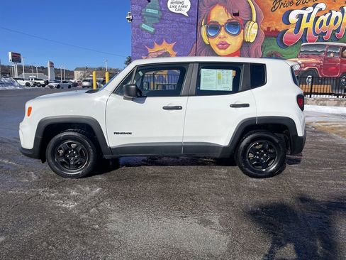 Used 2021 Jeep Renegade Sport image 2