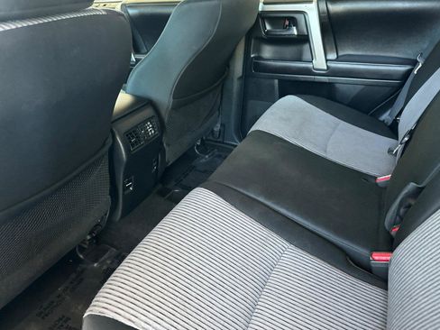 Used 2017 Toyota 4Runner SR5 RWD image 12