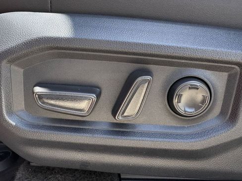 New 2026 Toyota Tundra Platinum AWD/4WD image 23