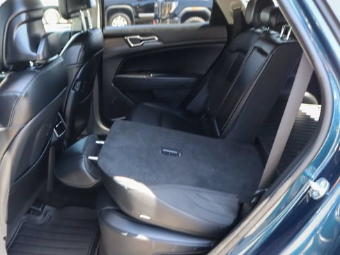 Used 2025 Kia Sportage EX w/ EX Premium Package AWD/4WD image 40