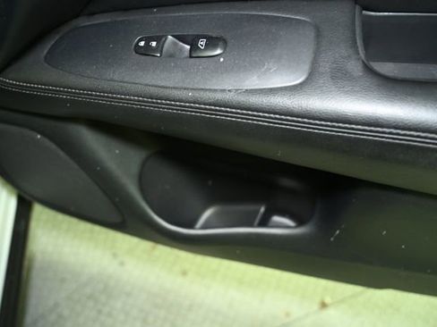 Used 2018 Nissan Pathfinder SV image 63