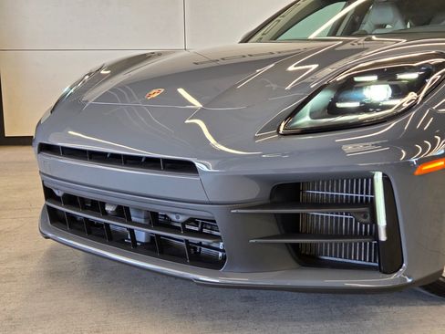 New 2026 Porsche Panamera 4 E-Hybrid AWD/4WD image 23