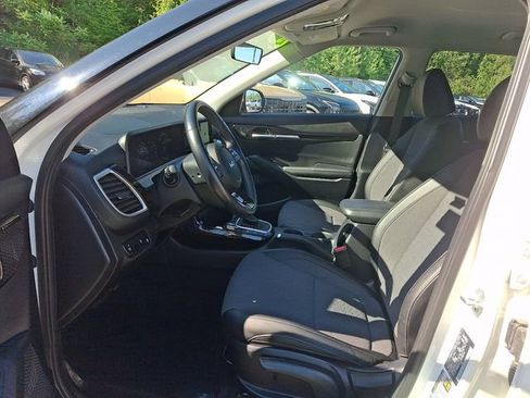 Used 2024 Kia Seltos S AWD/4WD image 11