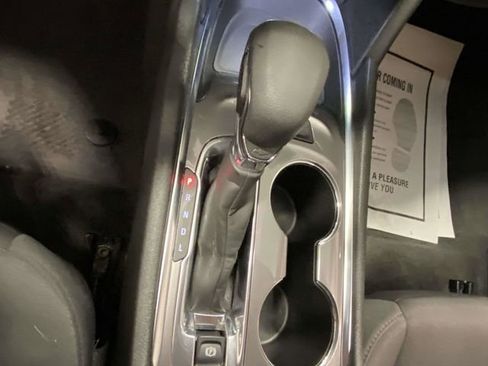 Used 2024 Chevrolet Malibu LT image 17